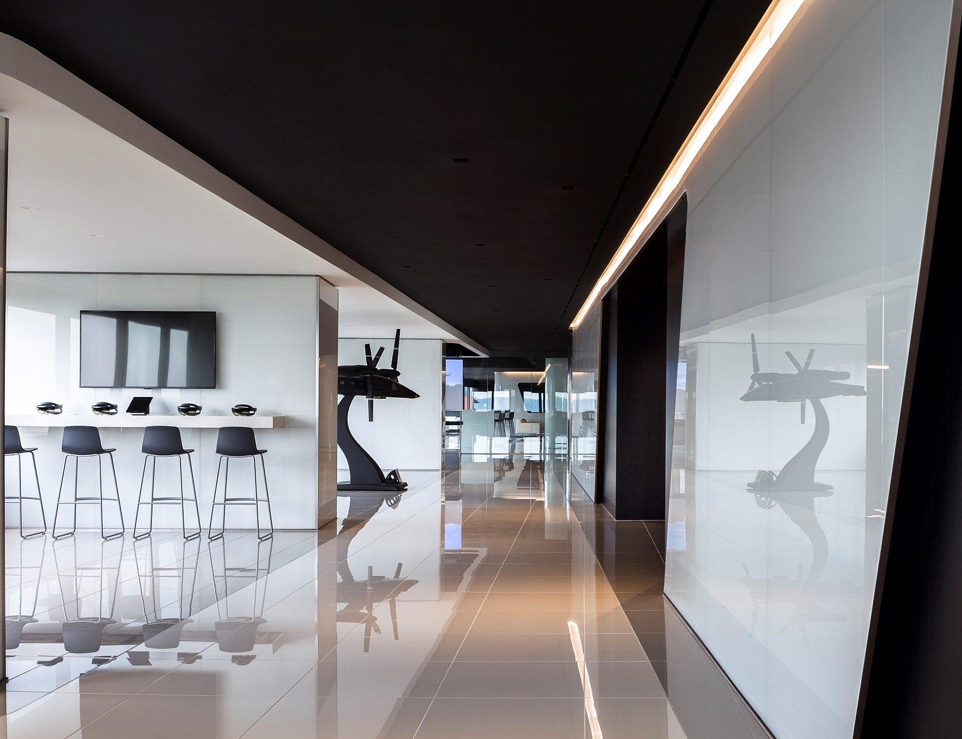 Corporate office touchdown area for virtual reality